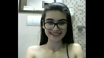 Adolescente Italiana Se Masturba En Exposedcams.Cf