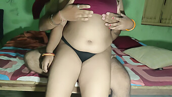 Sinnlich Encounter With Indian Beautiful Fat Women Sister-In-Law In Forbidden Pleasure