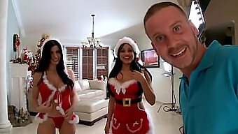 Vídeo Temático De Natal De Ass Paradise Com Bundas Grandes E Culos