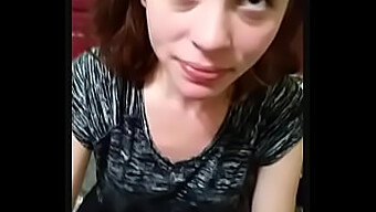 Rencontre Pov Avec Une Fille Tinder Excitée Qui Suce Et Se Fait Éjaculer Dedans